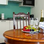 Umberto Center Appartments Διαμέρισμα *