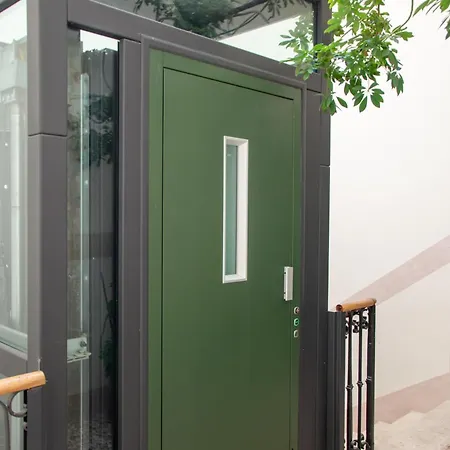 Umberto Center Appartments 公寓